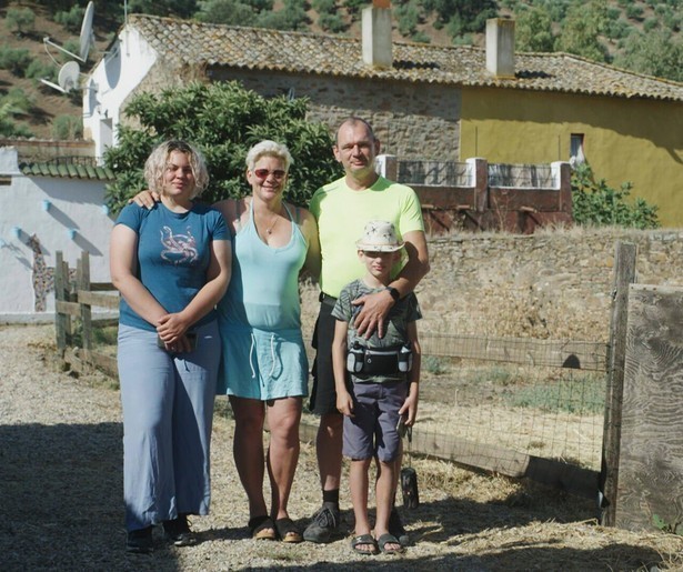 Denise en Kasper gaan echt geen avontuur uit de weg in Het Roer Om