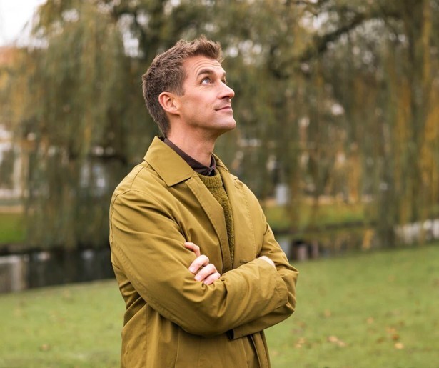 Winfried Baijens van start met zijn nieuwe documentaireserie Het Stof Daalt