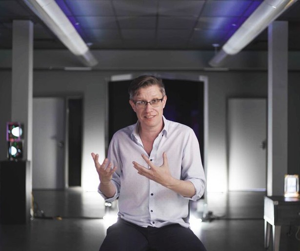 Alles over non-fungible tokens (NFT) in Het Uur van de Wolf-aflevering