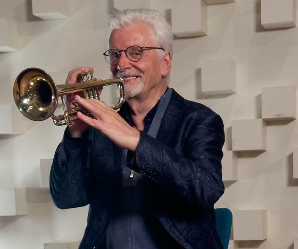 Omroep MAX komt met talentenjacht voor vijftigplussers