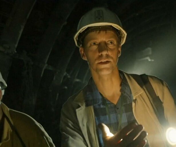 De TV van gisteren: Het Stof Daalt zorgt voor veel enthousiasme ondanks onmogelijk tijdstip