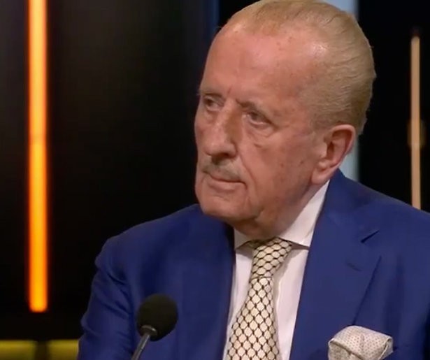 Theo Hiddema ergert zich kapot bij Op1