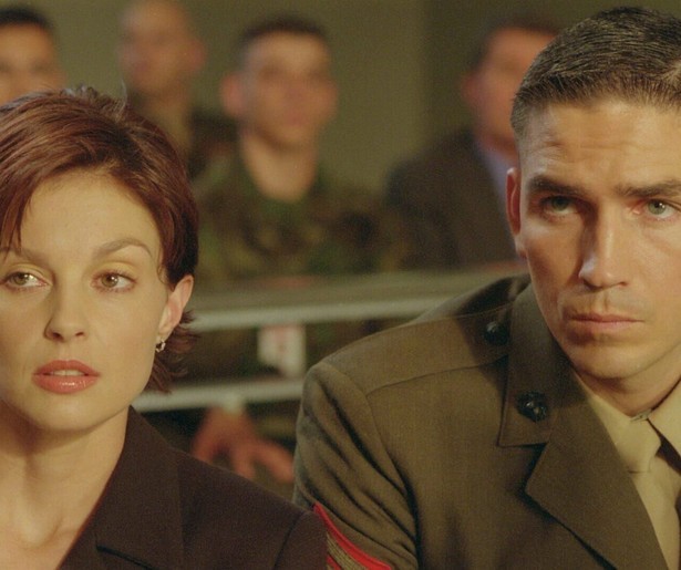 Ashley Judd moet haar man verdedigen in thriller High Crimes