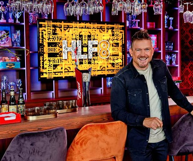 Johnny de Mol is klaar voor tweede seizoen HLF8: 'Ik wil meer de diepte in' 