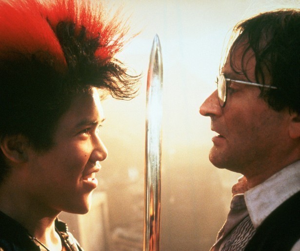 Robin Williams wordt weer kind in Hook