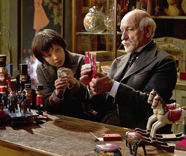 De machine van Jude Law in familiefilm Hugo