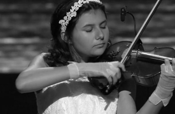 Videosnack: Iris ontroert bij Superkids