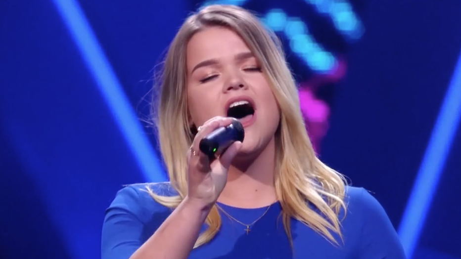 Videosnack: Irene (16) blaast The Voice-jury omver