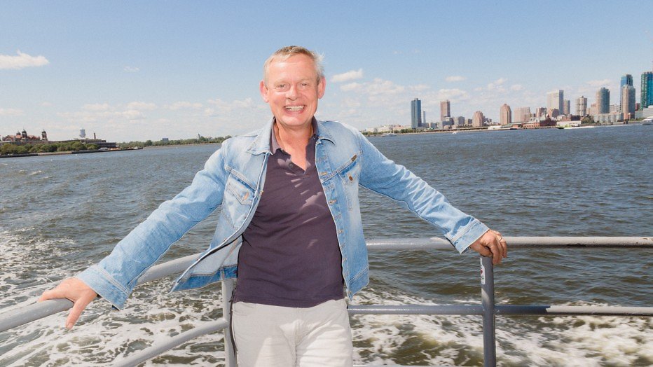 Martin Clunes Martin Clunes