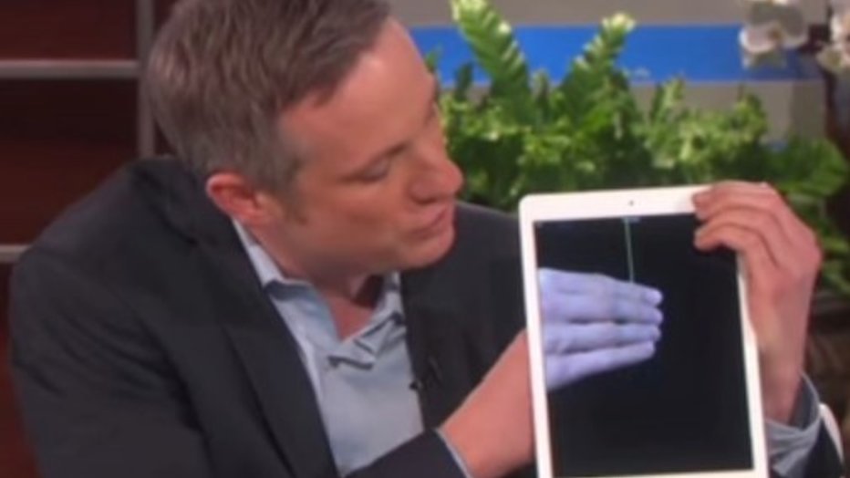 YouTube-hit: iPad Magician bij Ellen DeGeneres YouTube-hit: iPad Magician bij Ellen DeGeneres