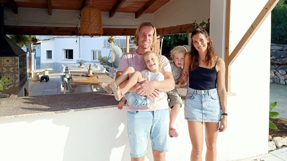 Steven, Loes en hun tweeling in Ik Vertrek Steven, Loes en hun tweeling in Ik Vertrek
