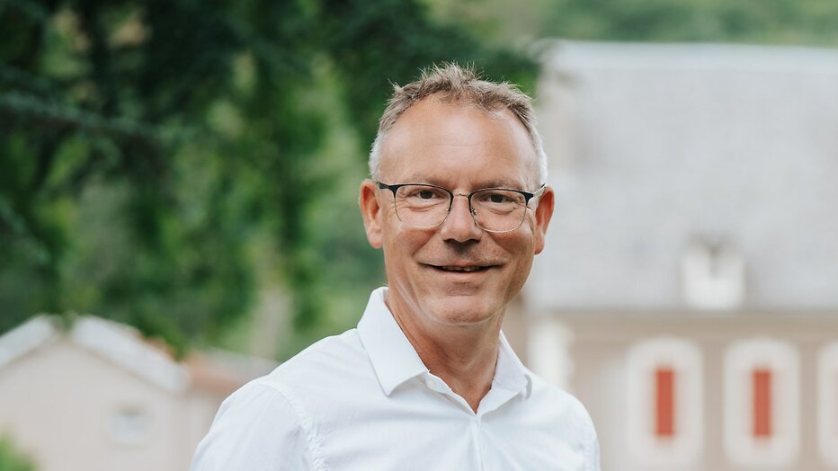 Illya Rijnberg uit B&B Vol Liefde 2025