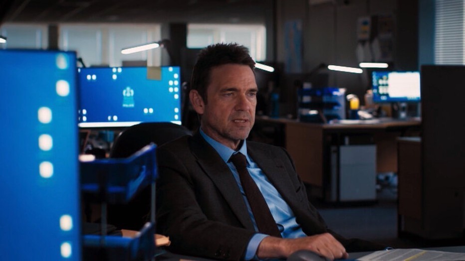 Dougray Scott als Ray Lennox