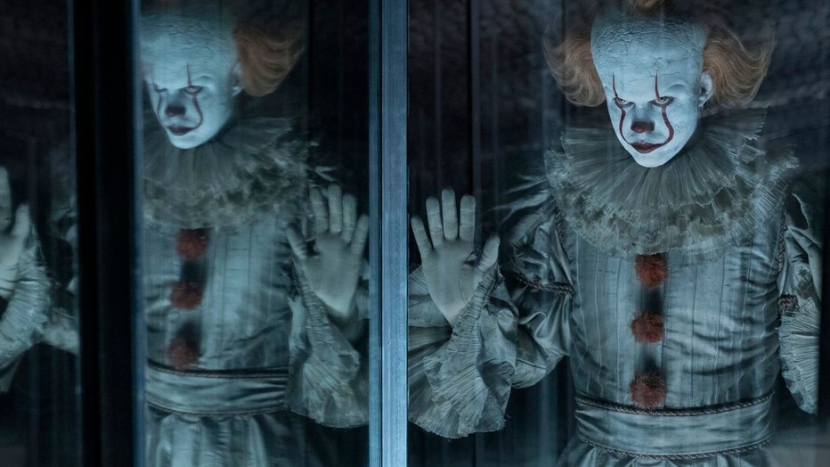 Bill Skarsgård als Pennywise in It: Chapter Two