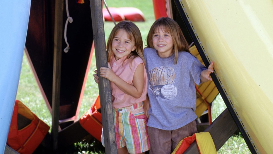 Mary-Kate en Ashley Olsen in It Takes Two