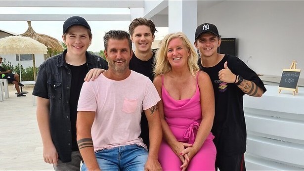 Daar gaat de Familie Boerkamp weer