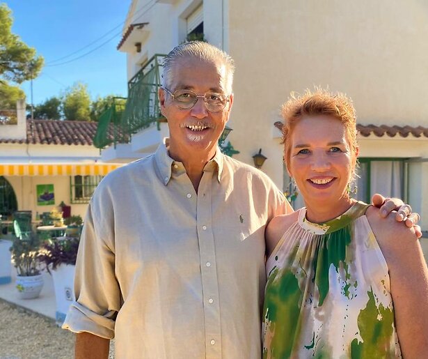 Van spiritueel oord tot stroopwafelkraam in Dubai: nieuw seizoen van Ik Vertrek op komst