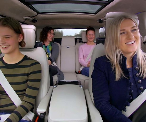 Gordon en Britt Dekker spelen taxi in Ik Neem Je Mee