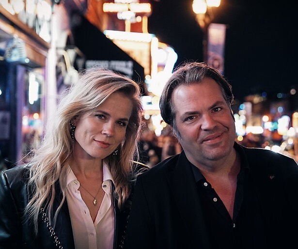 De TV van gisteren: Ilse DeLange en Frank Evenblij maken stroeve start met Dolly for President