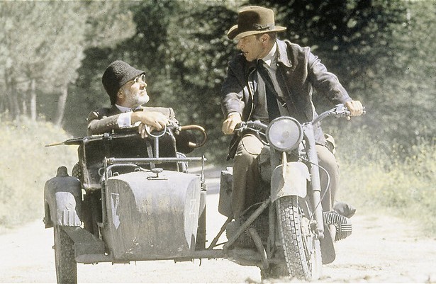 Harrison Ford gaat Sean Connery redden