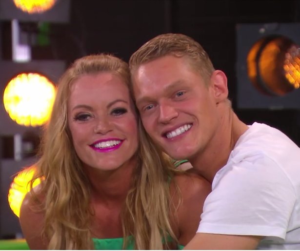 Inge en Ferry vallen af in halve finale Dance Dance Dance