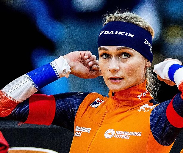 Irene Schouten, Marijke Groenewoud en Elisa Dul komen in actie op de WK Afstanden in Calgary