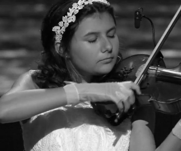 Videosnack: Iris ontroert bij Superkids