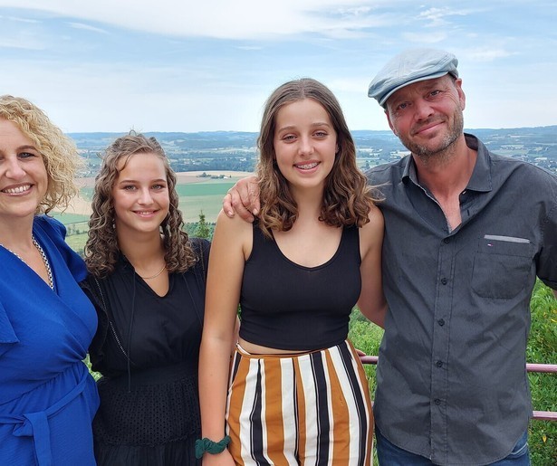 De familie Van der Linden geeft een update in seizoensslot Ik Vertrek