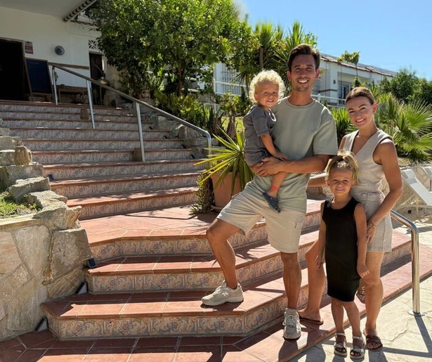 Dakdekker Bart en kapper Loes vertrekken naar Zuid-Spanje om hun dromen waar te maken in Ik Vertrek