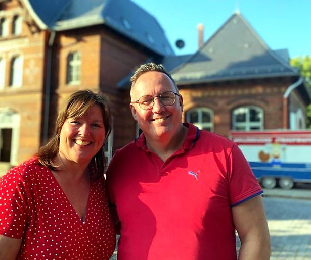 De TV van gisteren: Nieuw seizoen Ik Vertrek start met positieve deelnemers