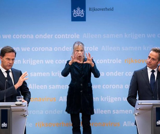 De TV van gisteren: Monstercijfers voor NPO 1 door Biden, Rutte en de avondklok