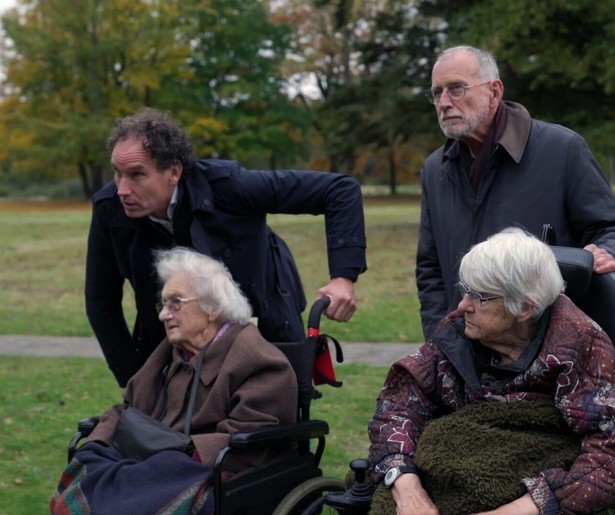 Onno Blom wil meer weten over zijn familiegeschiedenis in tweeluik In de Ban van Goed en Fout