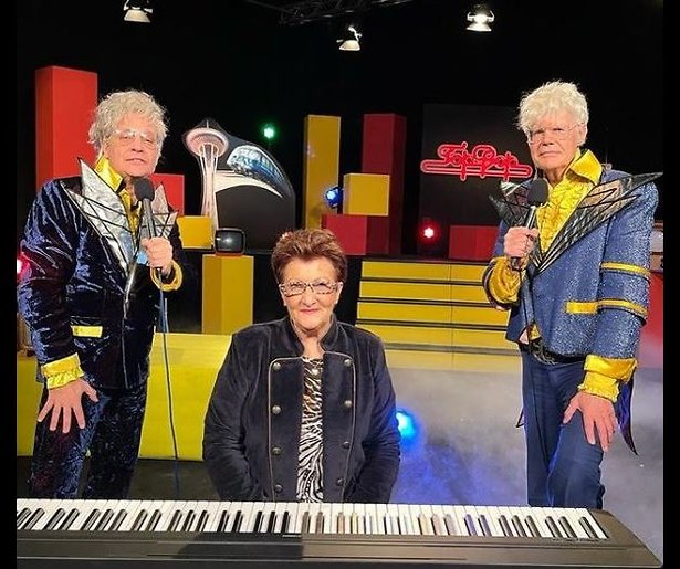 Deze BN'ers zitten donderdag in De TV Kantine