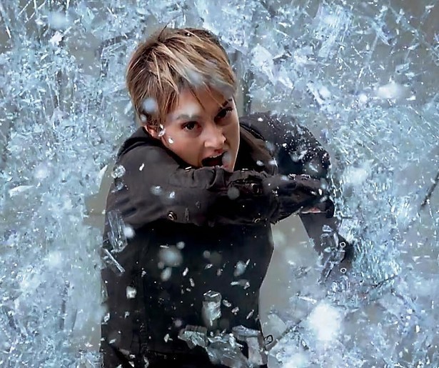 Shailene Woodley als Tris op de vlucht in Insurgent