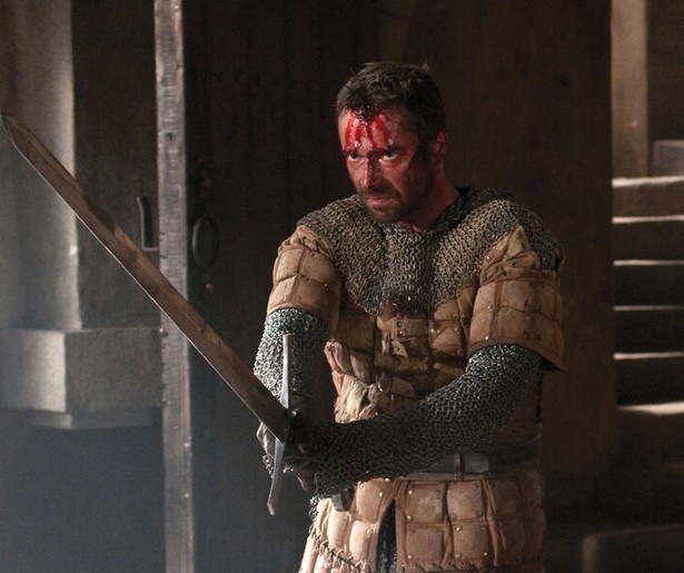 De koning dreigt zijn macht kwijt te raken in Ironclad