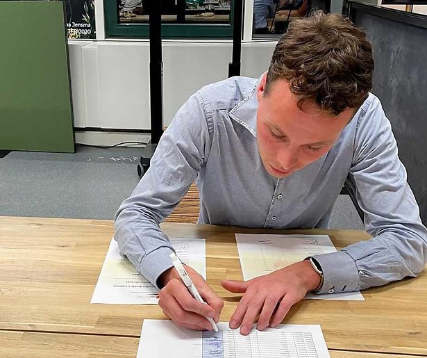 Ruinerwold-zoon Israel behaalt propedeuse