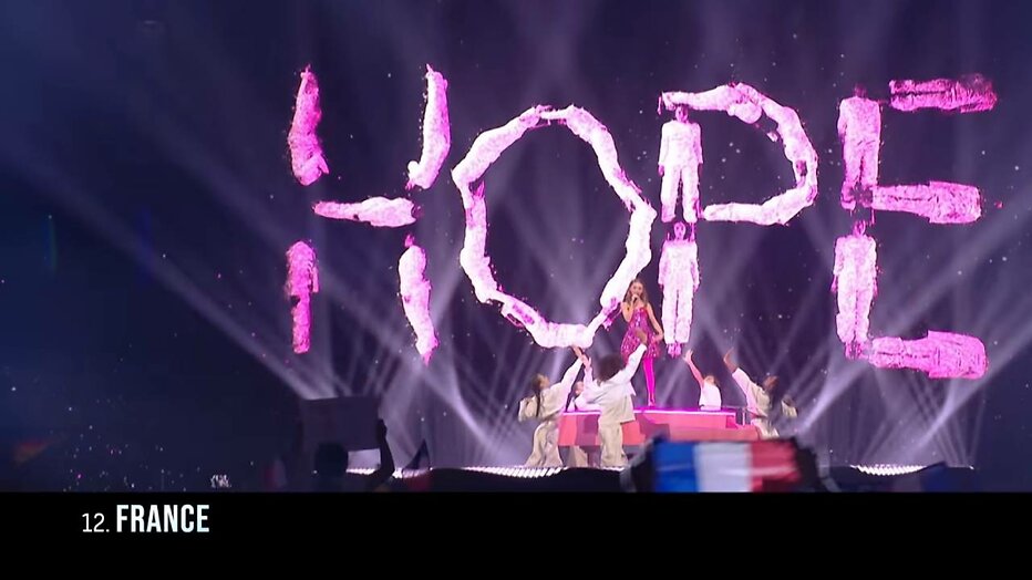 Zoé uit Frankrijk met het nummer Cœur. 