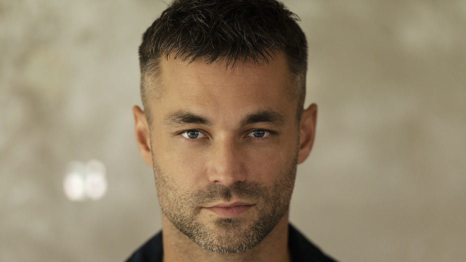 Nieuw programma Jan Kooijman over preutse jongeren en seksende BN'ers