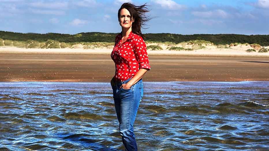 Janine Abbring presenteert weer Zomergasten