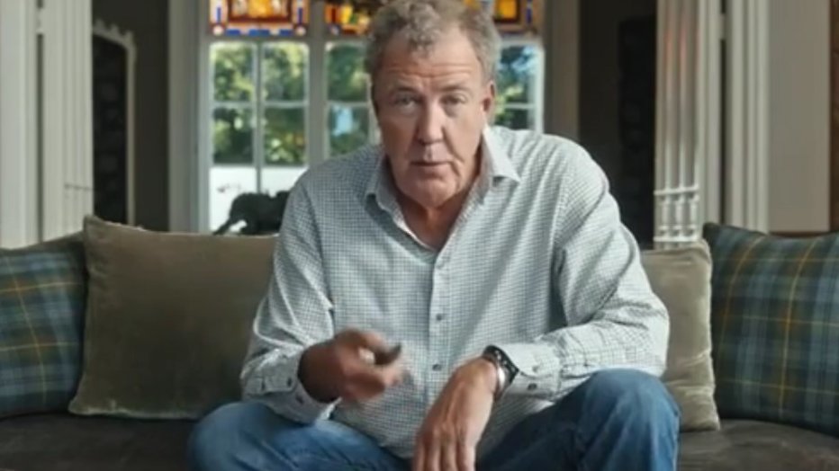 Jeremy Clarkson bijna bezweken aan longontsteking Jeremy Clarkson bijna bezweken aan longontsteking