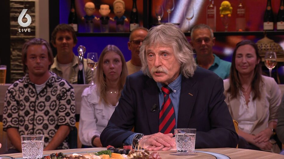 Johan Derksen deelde lief en leed met zijn hond Johan Derksen deelde lief en leed met zijn hond