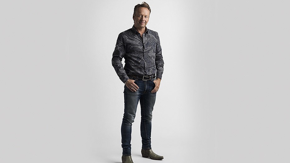 Joris Linssen Zoekt Troost in de dood Joris Linssen Zoekt Troost in de dood