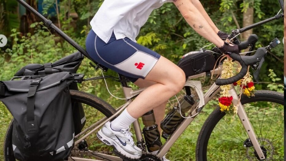 Josje Huisman kreeg cultuurshock door deelname The bicycle race: 'Rollercoaster'