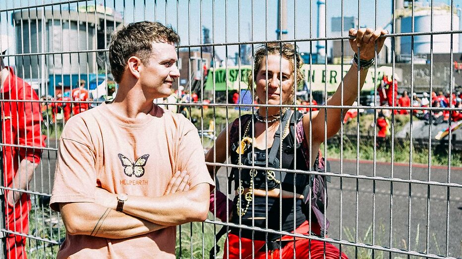 Jurre Geluk volgt jonge actievoerders in hun strijd tegen klimaatverandering. 