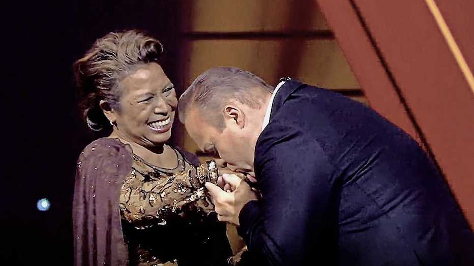 Justine Pelmelay The Voice Senior Frans Bauer Justine Pelmelay The Voice Senior Frans Bauer
