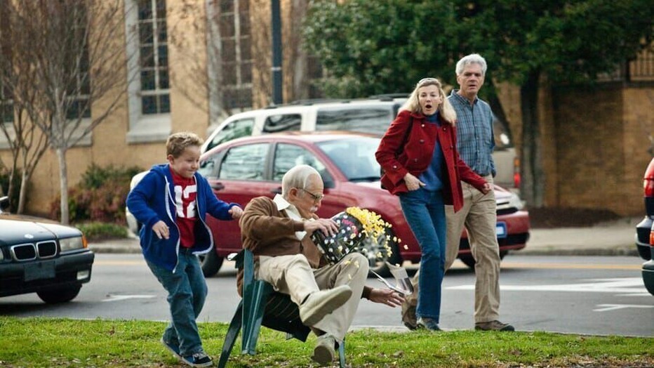 Still uit Jackass Presents: Bad Grandpa