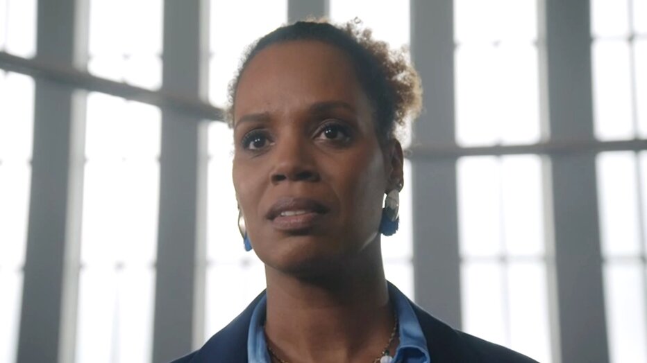 Jasmine Sendar als Elisa in GTST