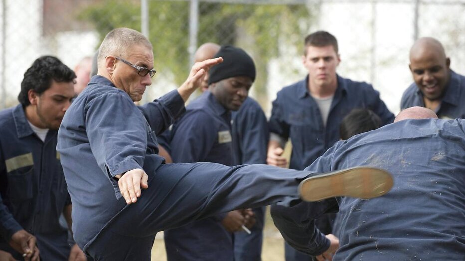 Jean-Claude van Damme in Dragon Eyes