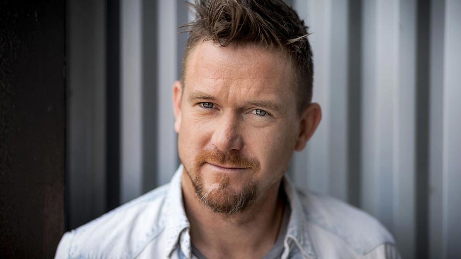 Humberto Tan, Ronald Koeman en Ellie Lust met Johnny de Mol op reis Humberto Tan, Ronald Koeman en Ellie Lust met Johnny de Mol op reis