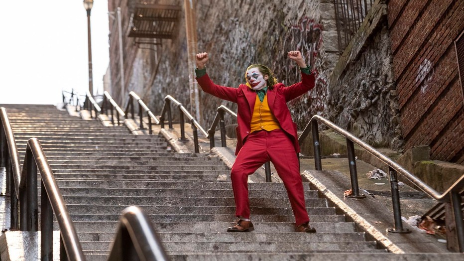 Joaquin Phoenix in en als Joker Joaquin Phoenix in en als Joker